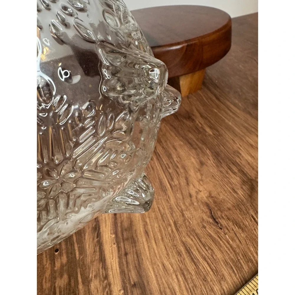 Mikasa Snowflake Footed Crystal Bowl 8 1/4